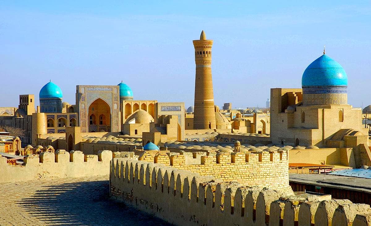 Discover the Best of Uzbekistan with Minzifa Travel's Expert Guides