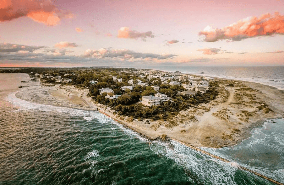 Explore the Charm of Tybee Island, GA with Minzifa Travel’s Vacation Rentals