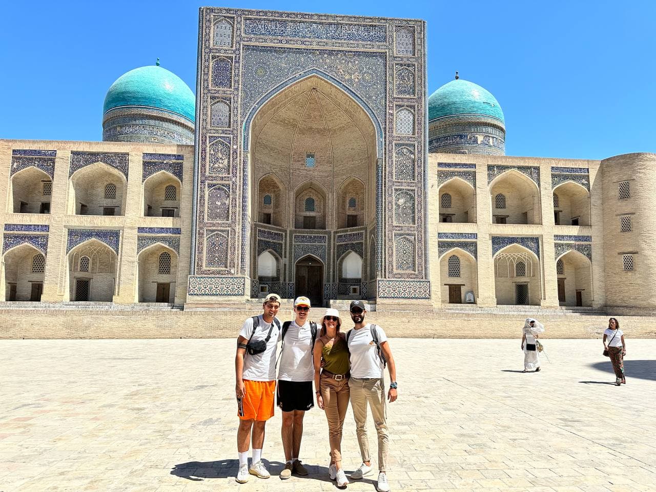 Minzifa Travel
