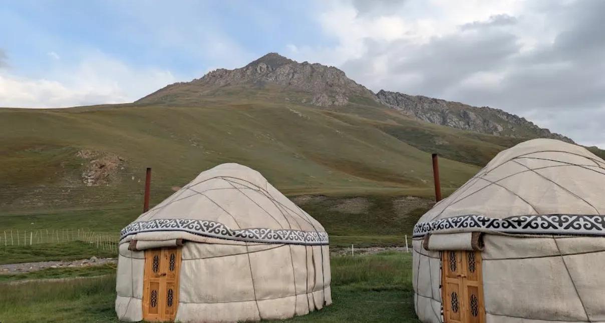 Tash Rabat Yurt Camp