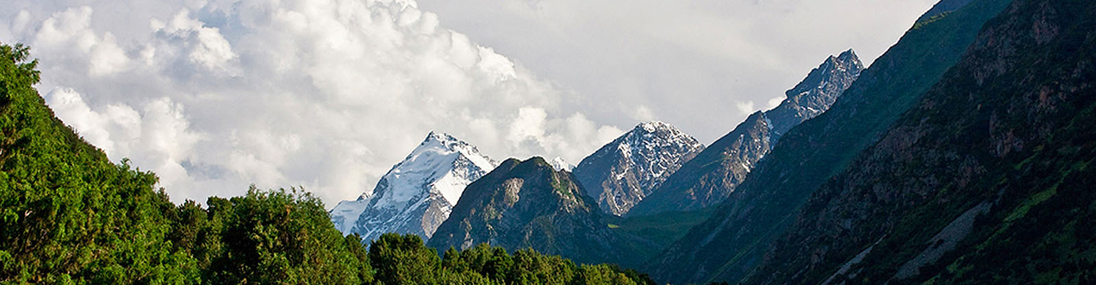 Alamedin Gorge