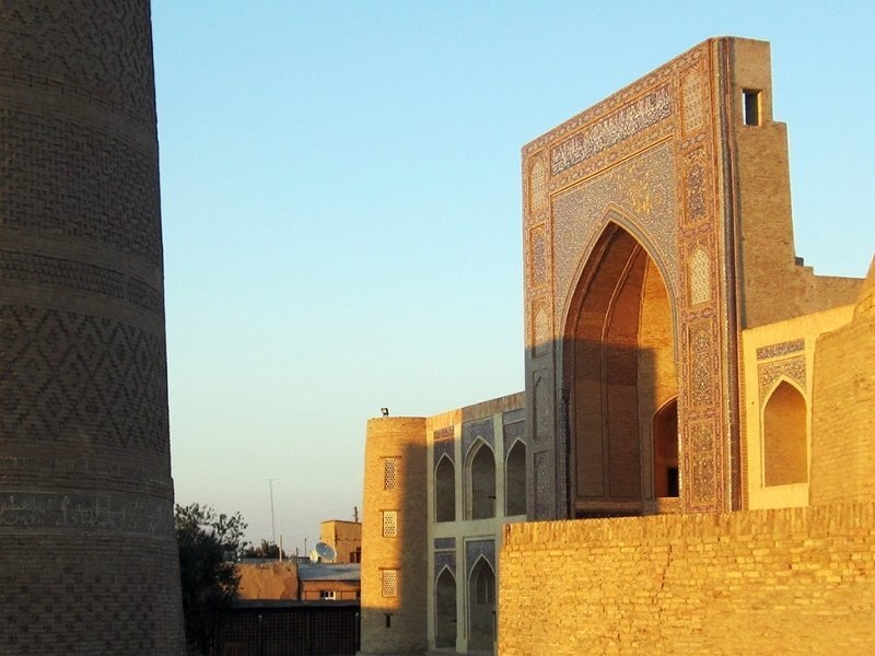 Uncovering the Cheapest Way to Travel Central Asia: A Guide by Minzifa Travel