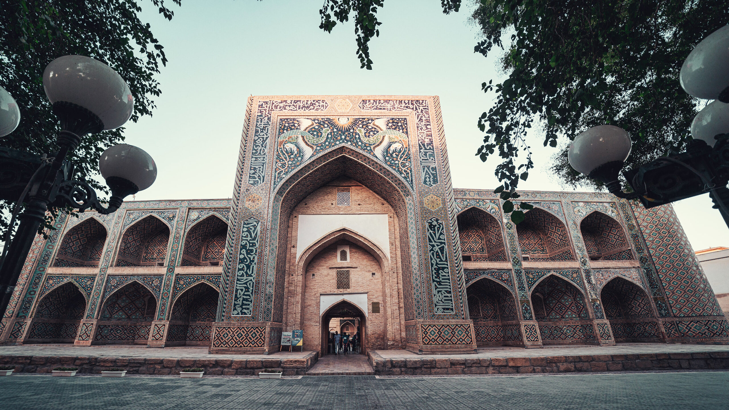 Navigating Visa on Arrival in Uzbekistan for Indian Travelers with Minzifa Travel