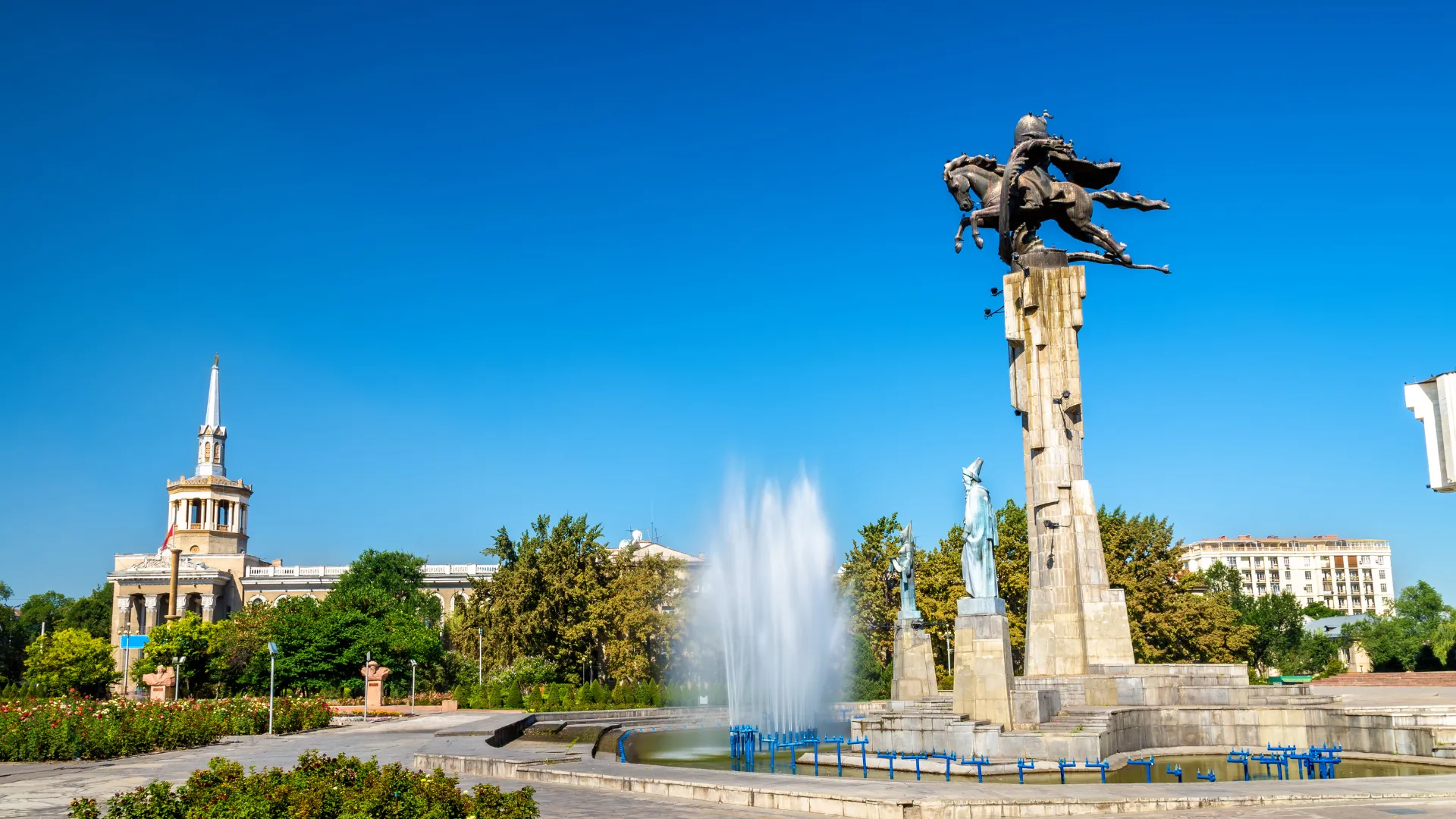 Top Experiences and Must-Visit Places in Central Asia