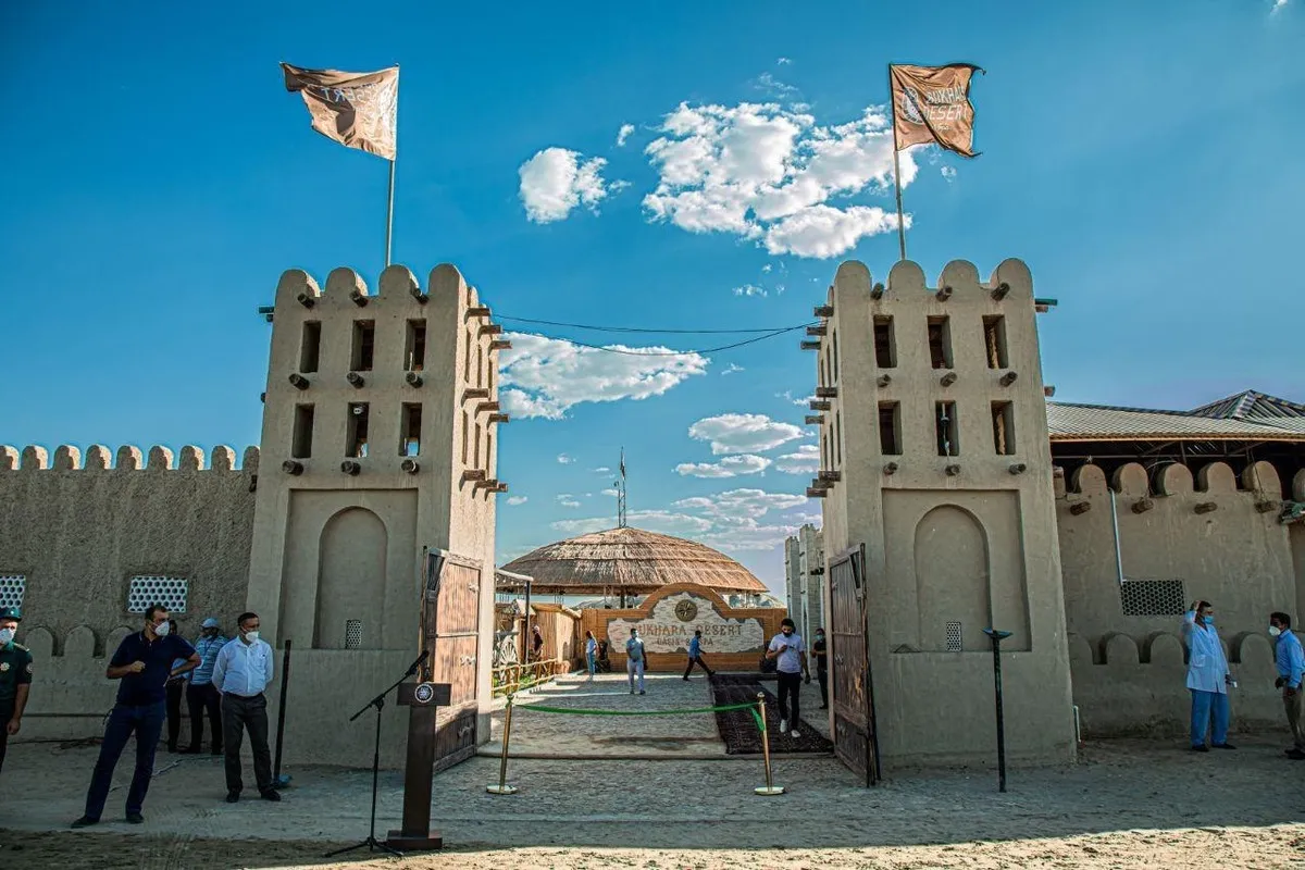 Romitan Palaces and Merchant Mansions