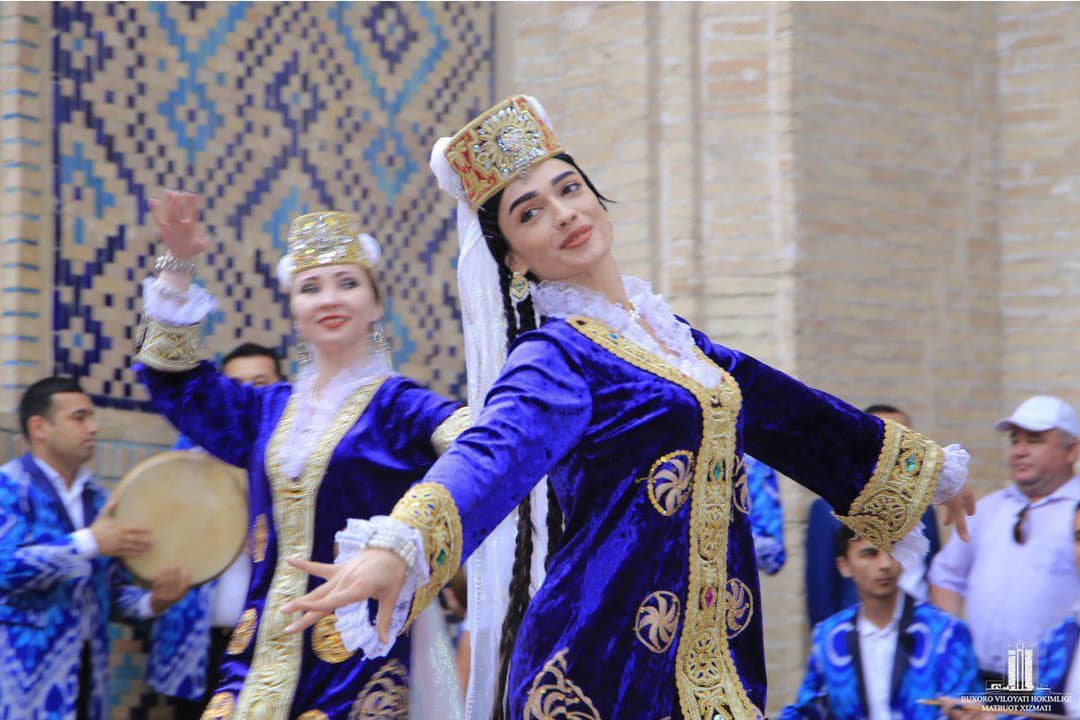 The Grand Silk Road Escape: Uzbekistan & Kyrgyzstan