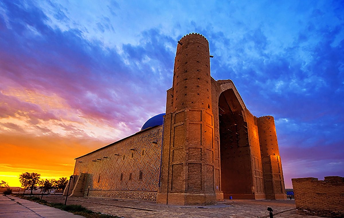What to do in Turkestan - tours and attractions