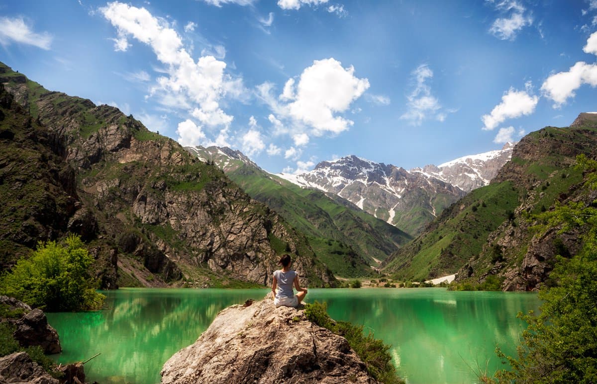 Why does everyone go to Uzbekistan (in summer)?