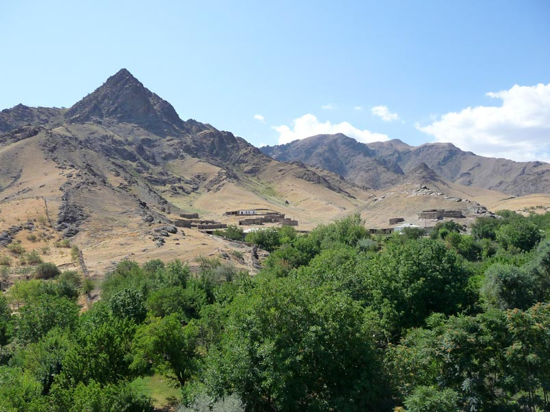Explore the Beauty of Nurata Mountains, Uzbekistan with Minzifa Travel