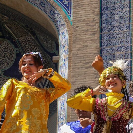 Experience the Vibrant Music of the Silk Road on Minzifa Travel's Silk Road Music Tour 2023