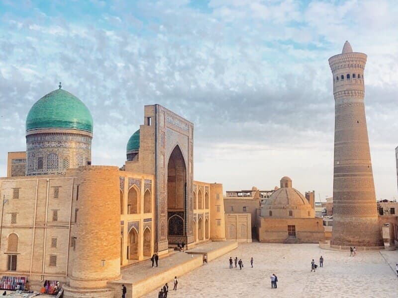 Why Is Central Asia Dry? Discover the Climate and Landscape of the Region with Minzifa Travel