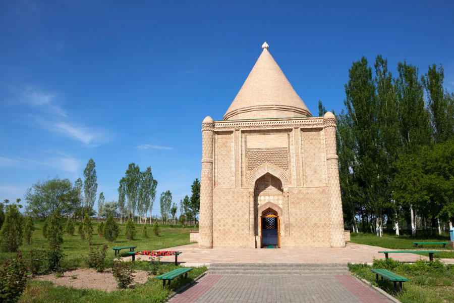 Exploring Central Asia: A Guide to the Five Countries