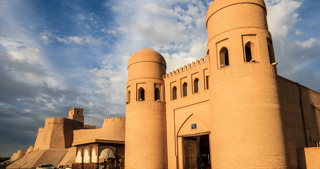 Discover the Hidden Gems of the Stan Countries with Minzifa Travel