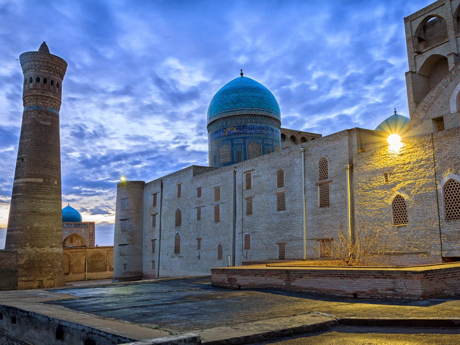 Navigating Your Trip to Uzbekistan from the UK in the COVID Era