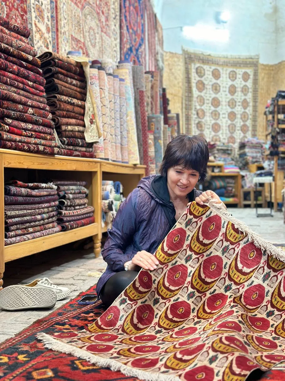 Traditional Craft Example: Uzbek Ikat Weaving Explained