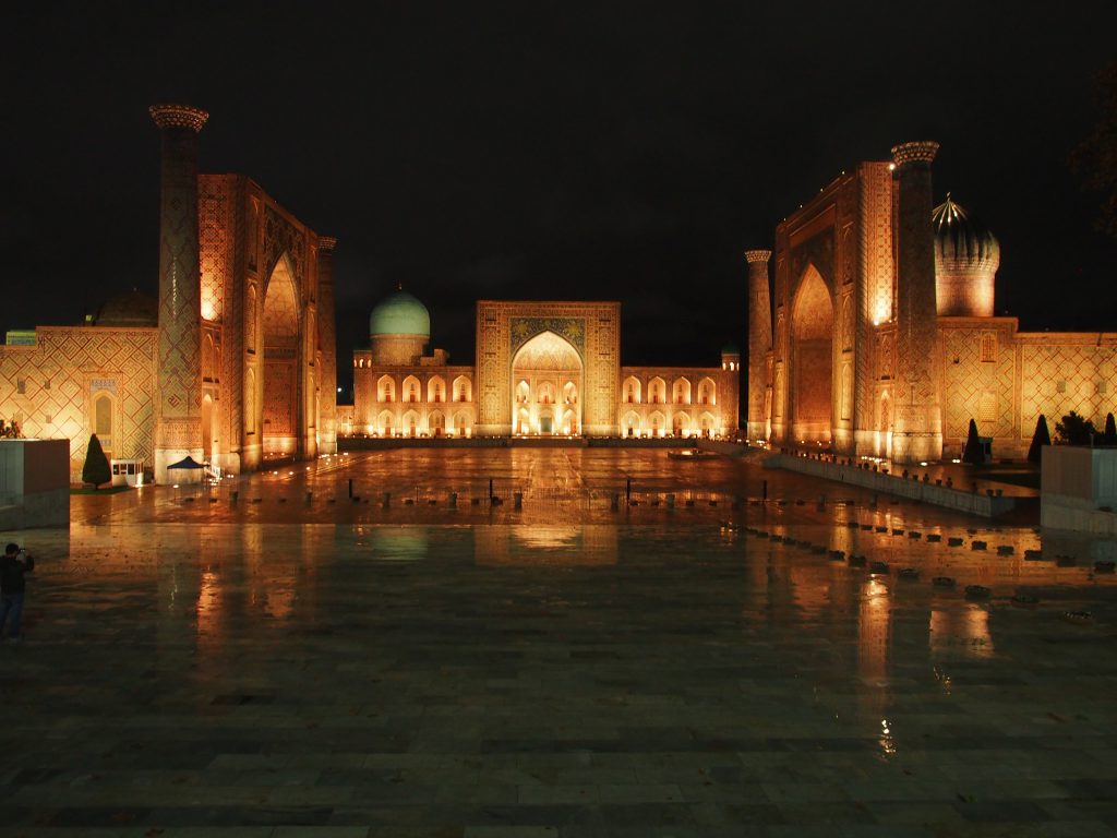 Explore the Rich Culture and History of Central Asia with Minzifa Travel