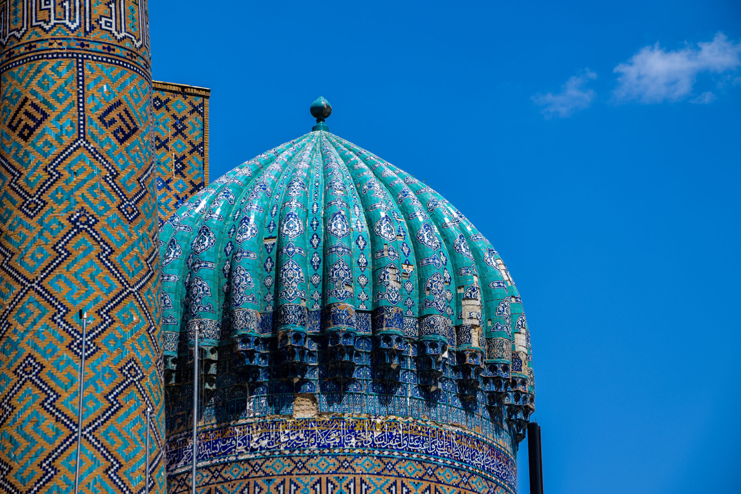 Direct Flights from the UK to Uzbekistan: Your Complete Guide with Minzifa Travel