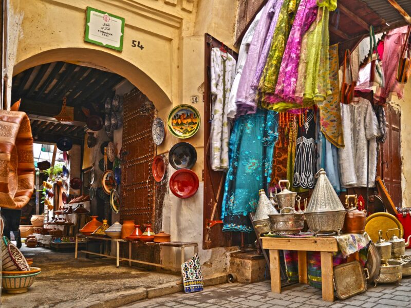 free-photo-of-colorful-traditional-market-in-fes-morocco